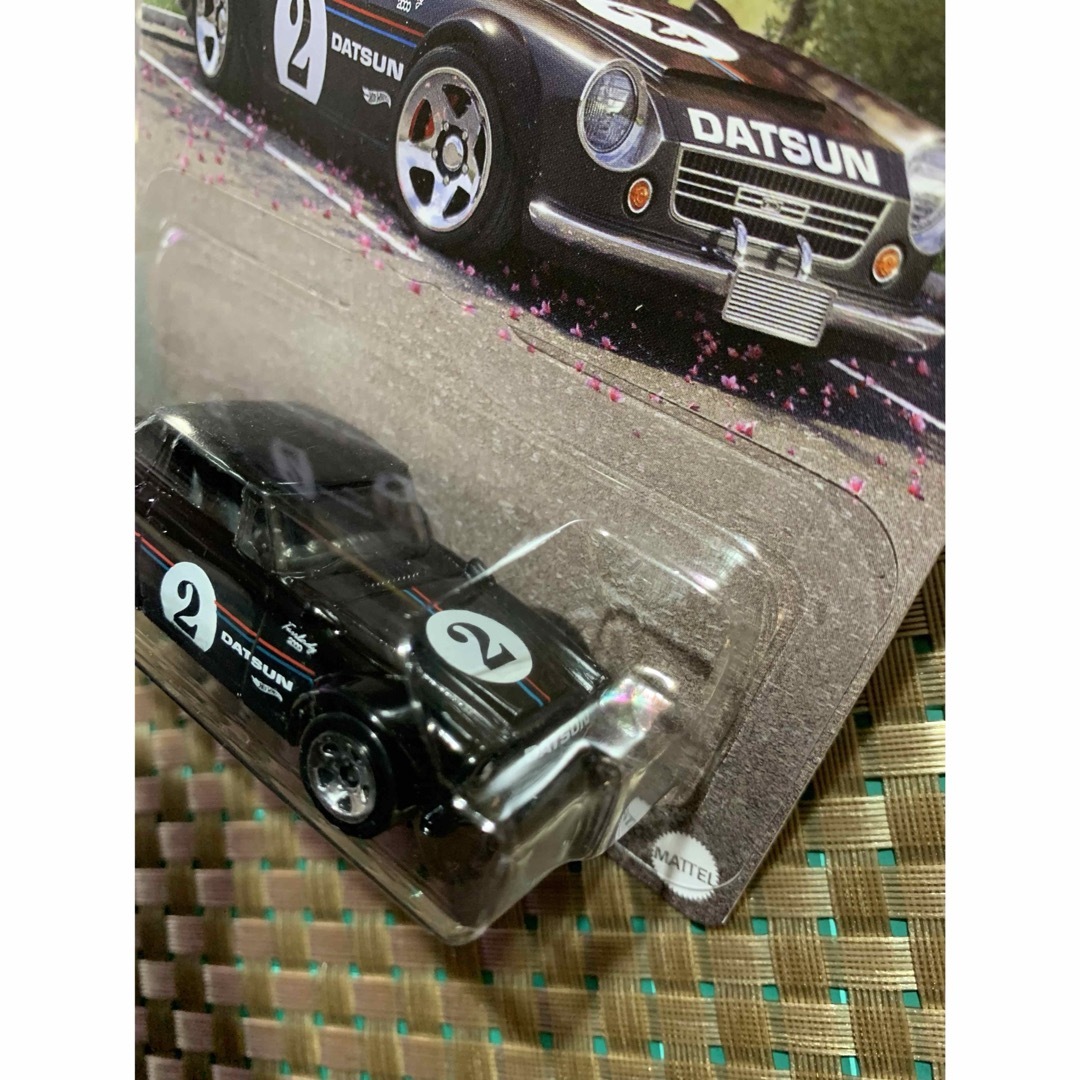 ホットウィール フェアレディ 2000 未開封 黒 ブラック 日本車