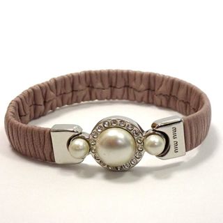 MIU MIU（ブレスレット/バングル）のフリマアイテム一覧