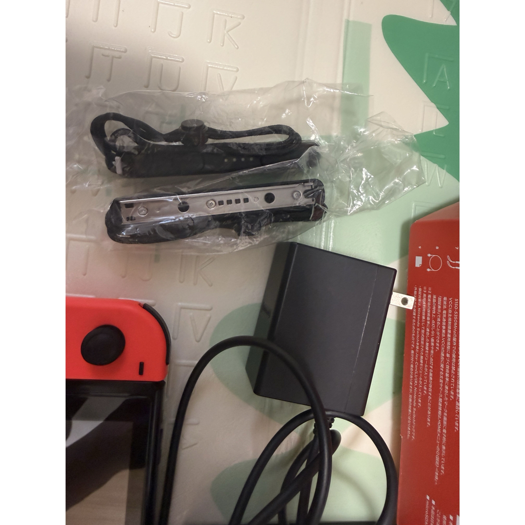 Nintendo Switch - Nintendo Switch 本体 青/赤【初期化済】の通販 by