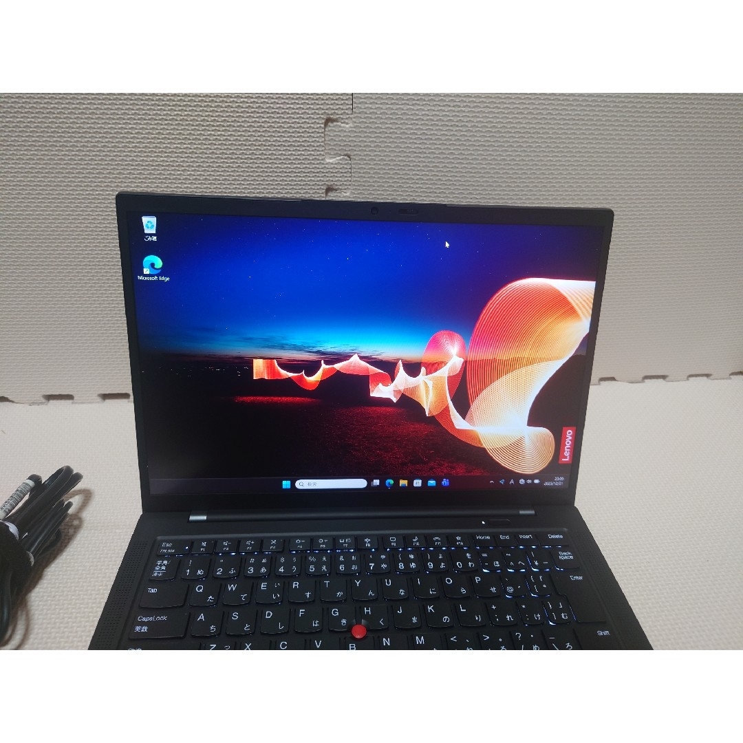 Thinkpad X1 Carbon Gen10/i5-1235U/カーボン素材