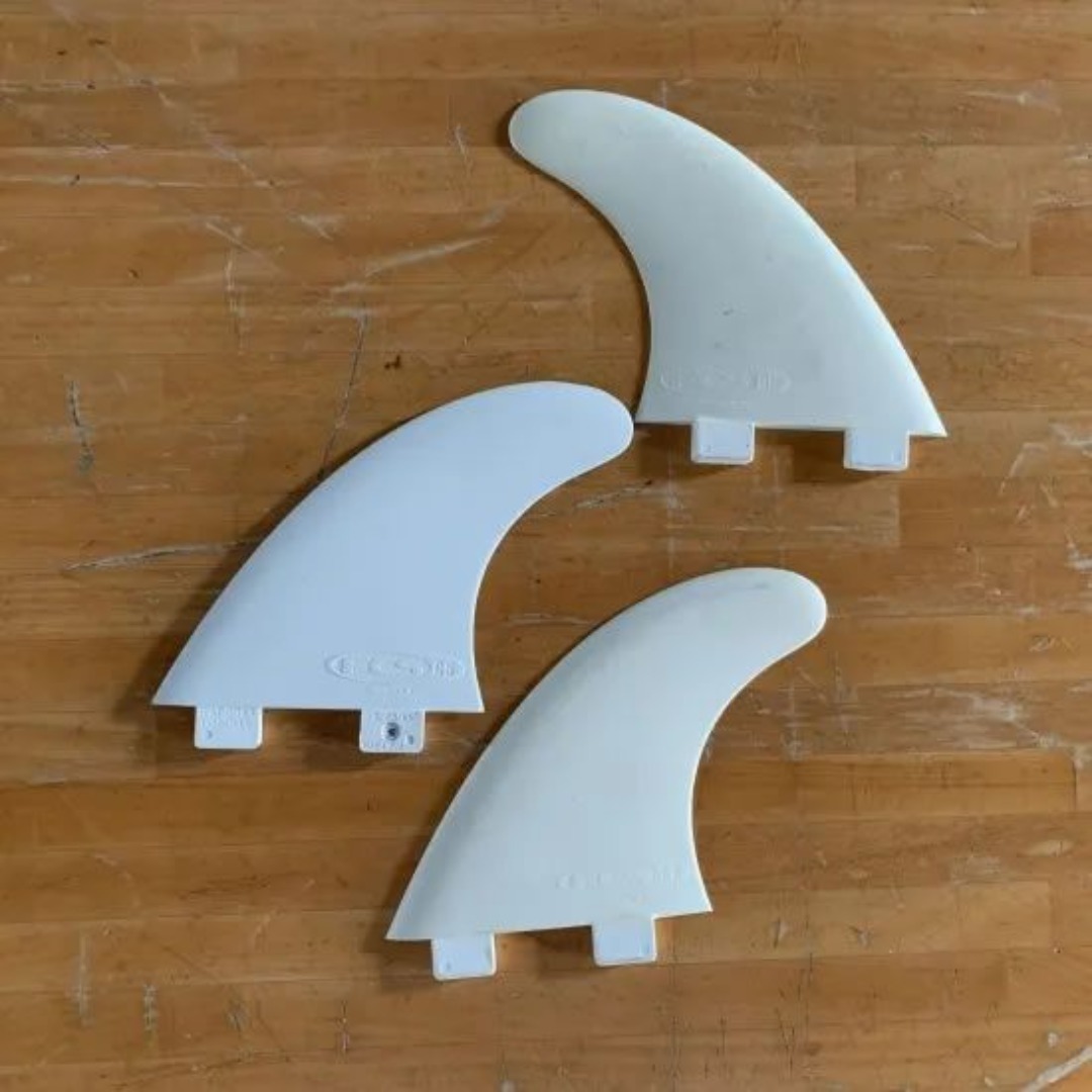 中古サーフ】FAITH フェイス 【Chiro】 5'11 フィン付きの通販 by