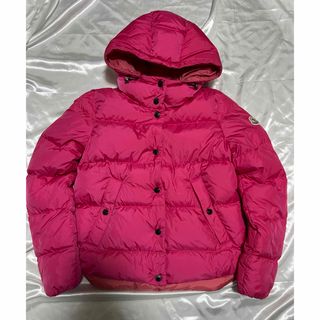 MONCLER（ダウンジャケット ・ ピンク/桃色系）のフリマアイテム一覧