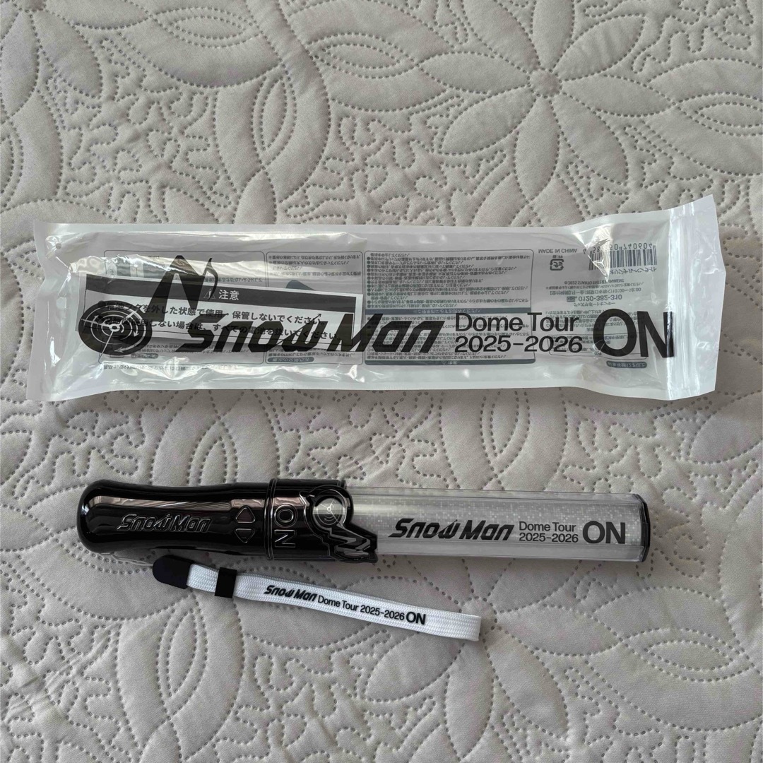 Snow Man - Snow Man 2025-2026 ドーム ツアーON ペンライト1本の通販