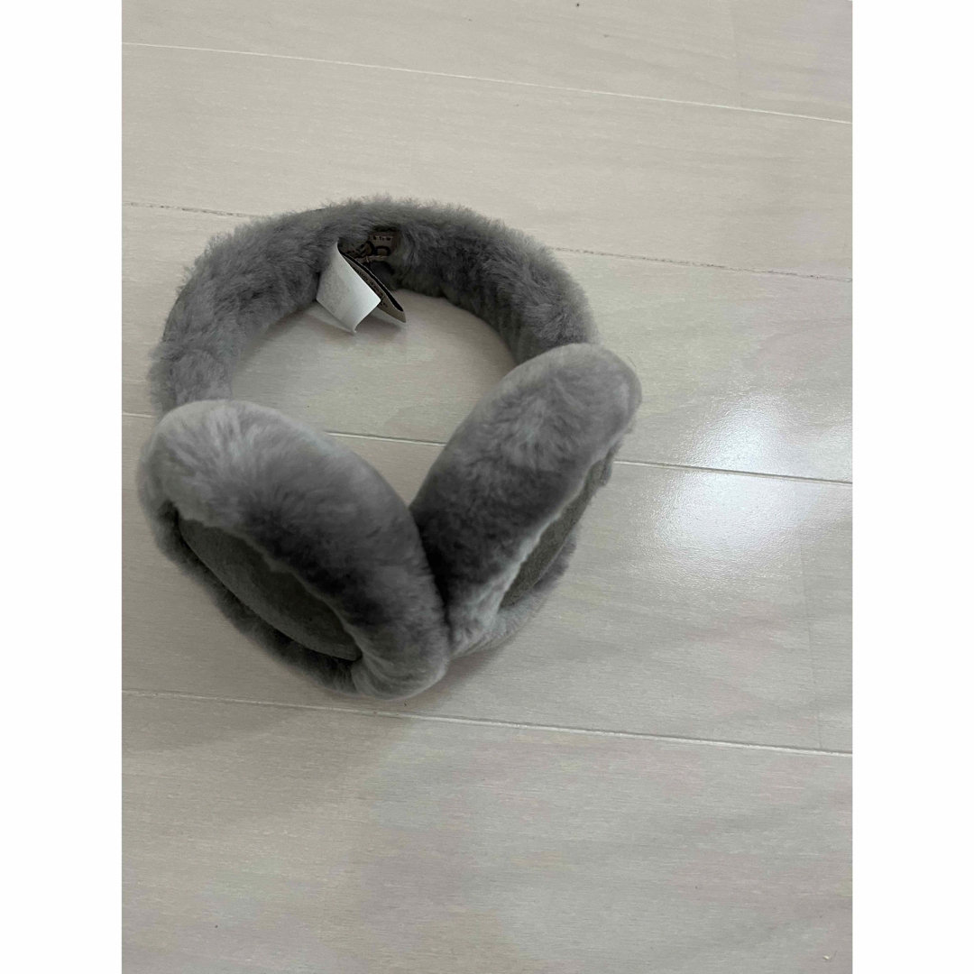 UGG - UGG イヤーマフ 美品 グレーの通販 by pino's shop｜アグならラクマ