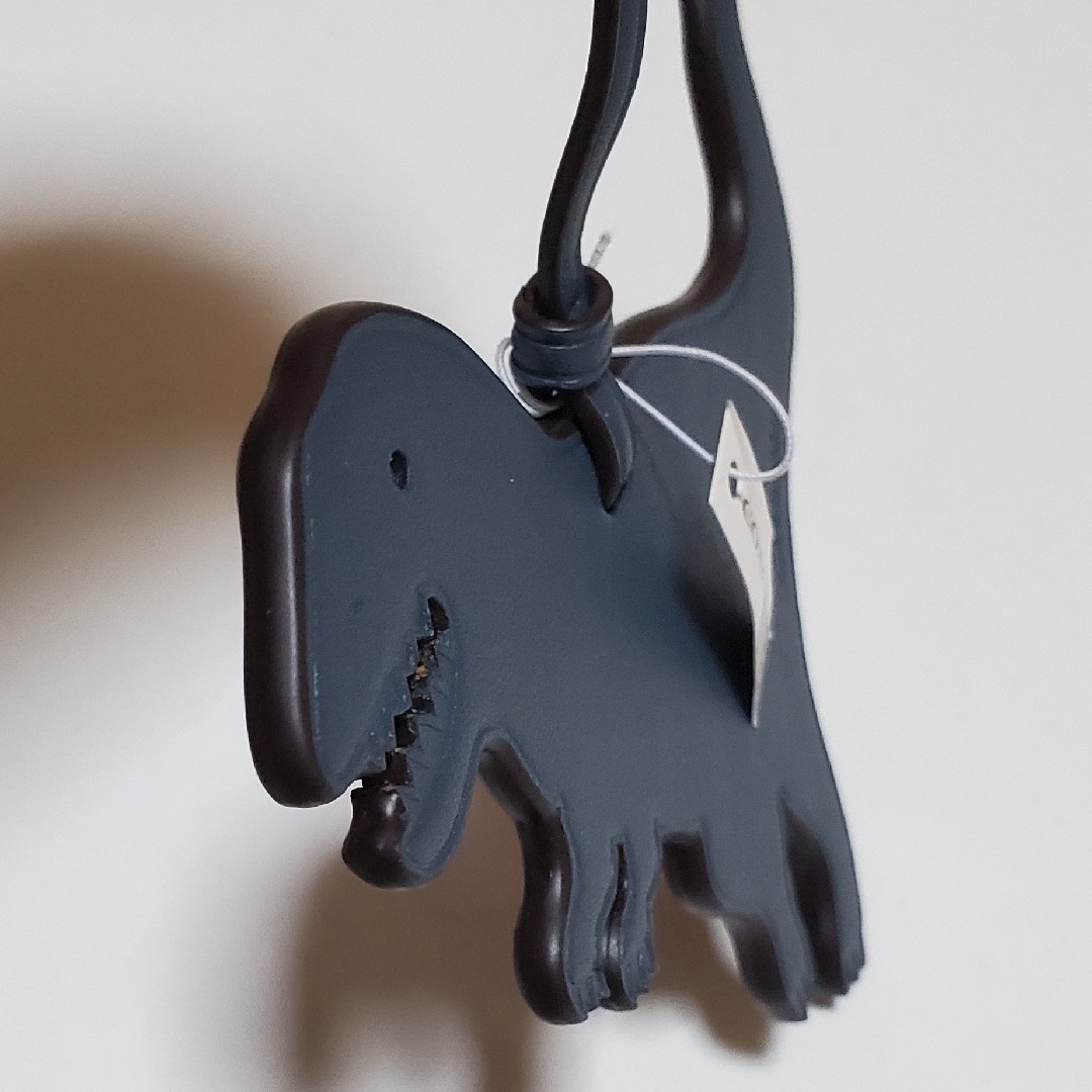 COACH - 新品 非売品 COACH 恐竜 レザー バッグチャーム キーホルダー