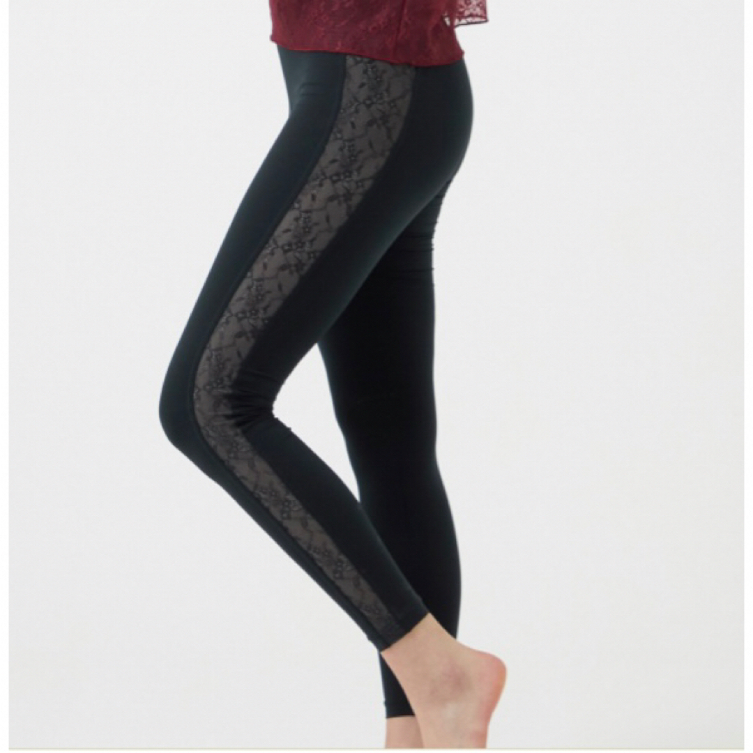 CHACOTT - チャコットバランス サイドレースコンビレギンス ブラックM