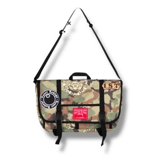 STUSSY（メッセンジャーバッグ）のフリマアイテム一覧