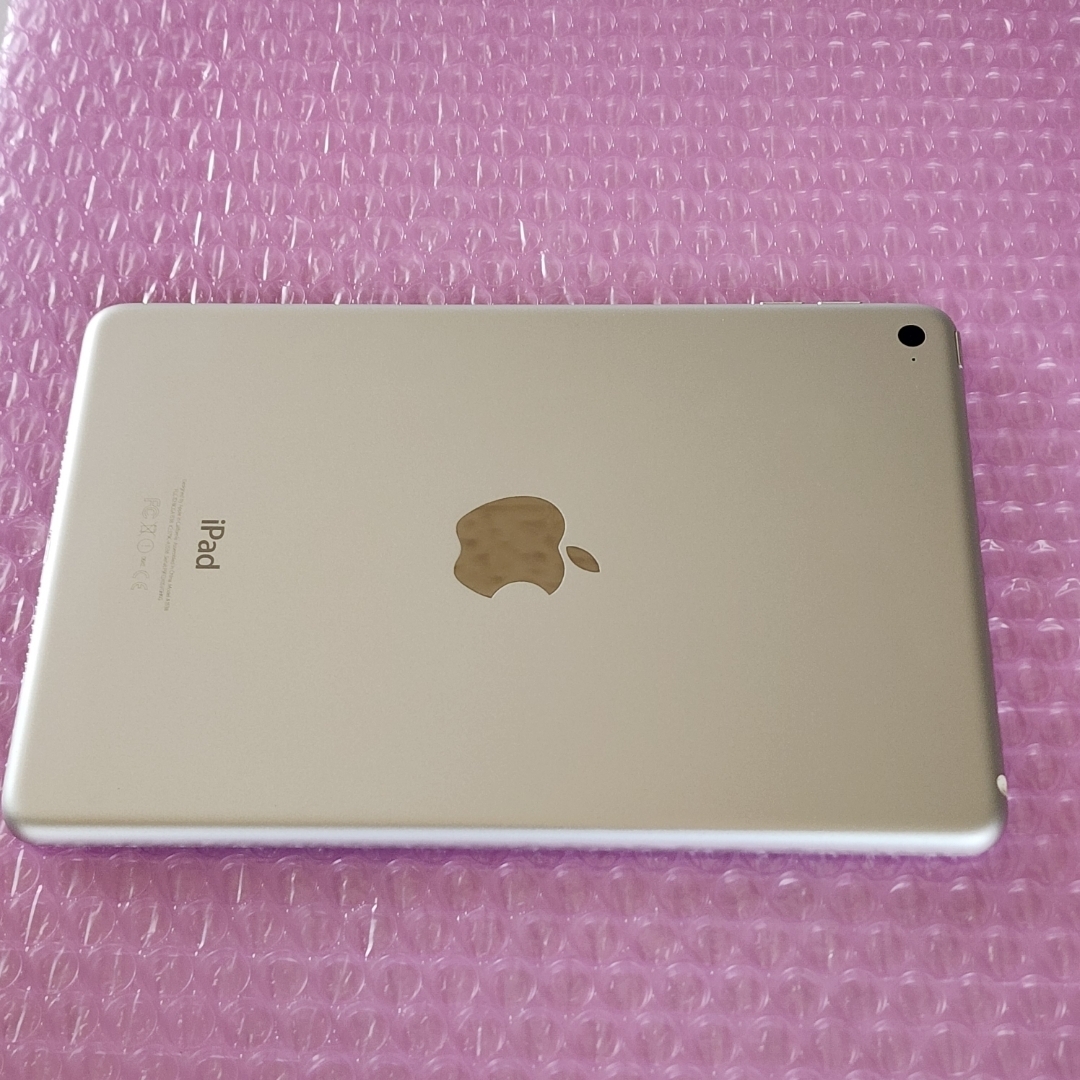 iPad - 美品 iPad mini 4 バッテリー大変良好 Wi-Fiモデル シルバーの