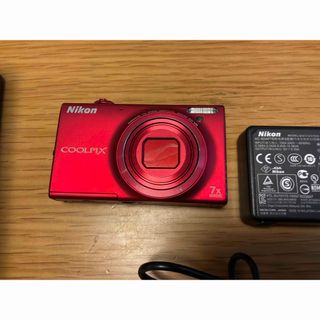 Nikon - 【防水】デジカメ Nikon COOLPIX S32 耐衝撃 クールピクスの
