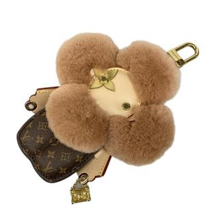 LOUIS VUITTON - ルイヴィトンキーホルダーの通販 by ちなちゃん｜ルイ