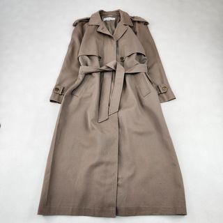 Christian Dior（トレンチコート）のフリマアイテム一覧