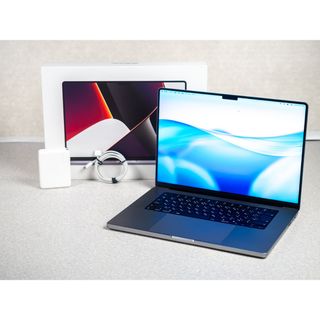 Apple - MacBook Pro 2020年 Intel Core i7 未使用に近いの通販 by