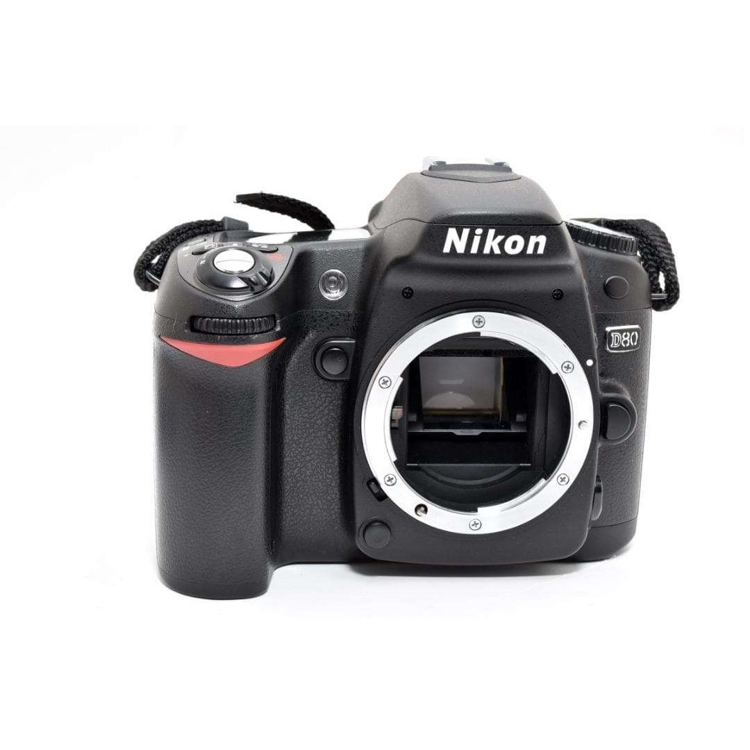 Nikon - 超美品 NIKON D80 デジタル ボディ ショット数 1356枚 H197の