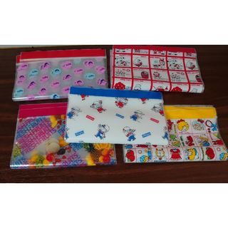 チロルチョコ 包み紙 180枚 コレクション A4ファイル 2冊の通販 by お