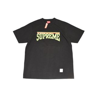 Supremeの新品フリマアイテム一覧