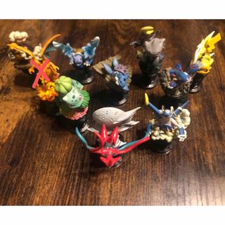 ポケモン - 明治 ポケモン ハイパーボールチップの通販 by こやぎの