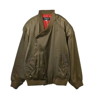 ISSEY MIYAKE（ブルゾン）のフリマアイテム一覧