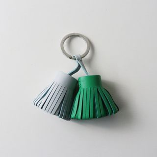 HERMES（キーホルダー ・ グリーン・カーキ/緑色系）のフリマアイテム一覧