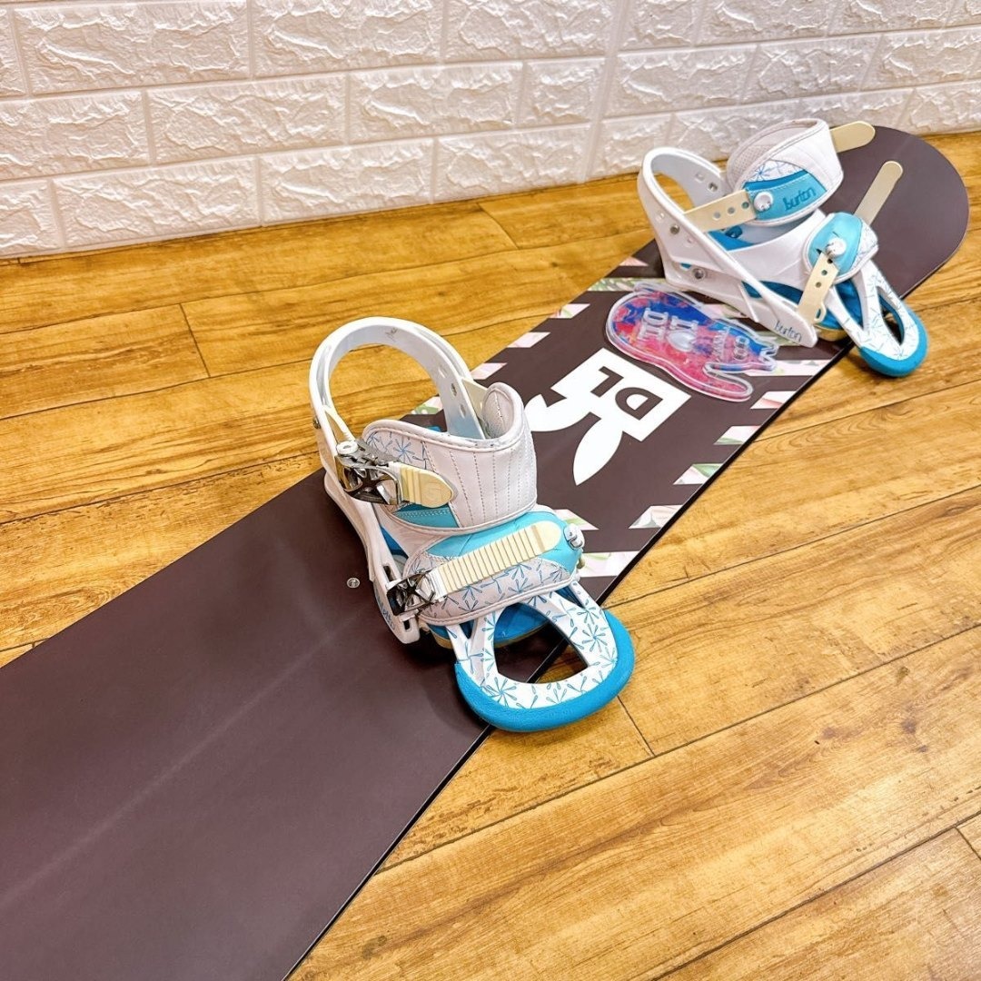 デスレーベル フラワー スノーボード ビンディング付 138cm セット