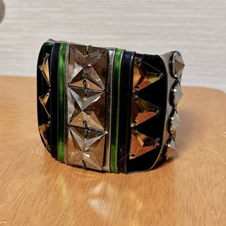 MIU MIU（ブレスレット/バングル）のフリマアイテム一覧