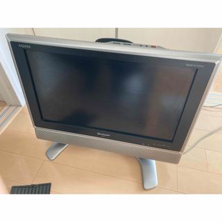 SHARP - シャープ 15型テレビ 地デジチューナーの通販 by にしにし's