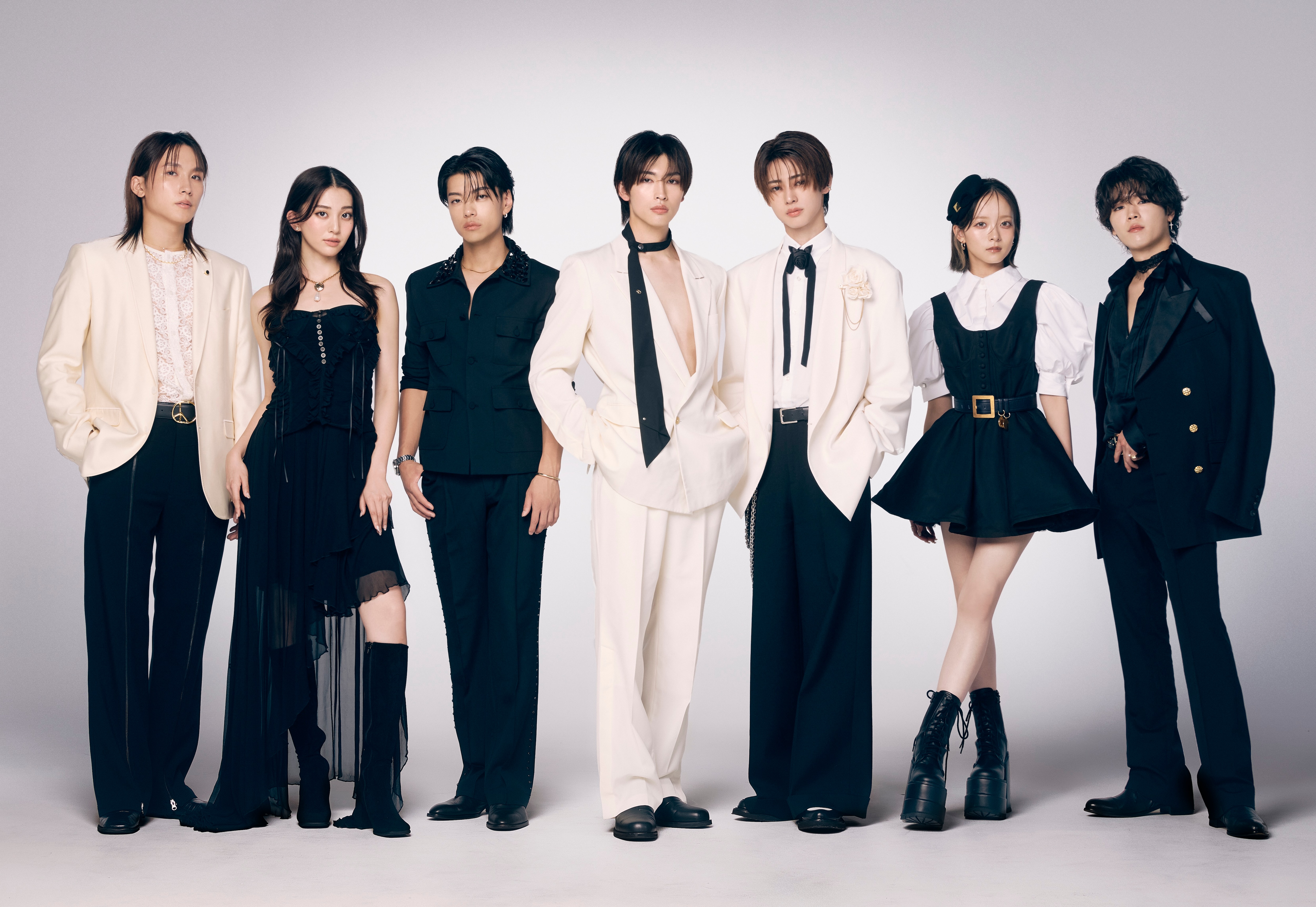 プロフィール | GENIC | アーティスト・作品 | エイベックス・ポータル