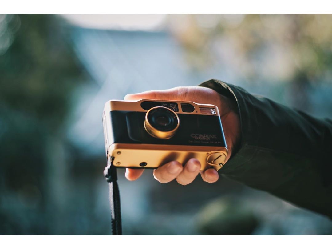 Carl Zeiss Planar T* 50mmF1.4を徹底解説。作例から中古相場まで