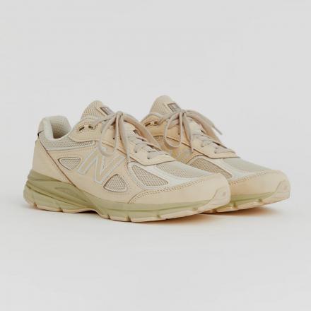 国内10月17日発売予定】 ニューバランス 990V4 マカダミアナッツ