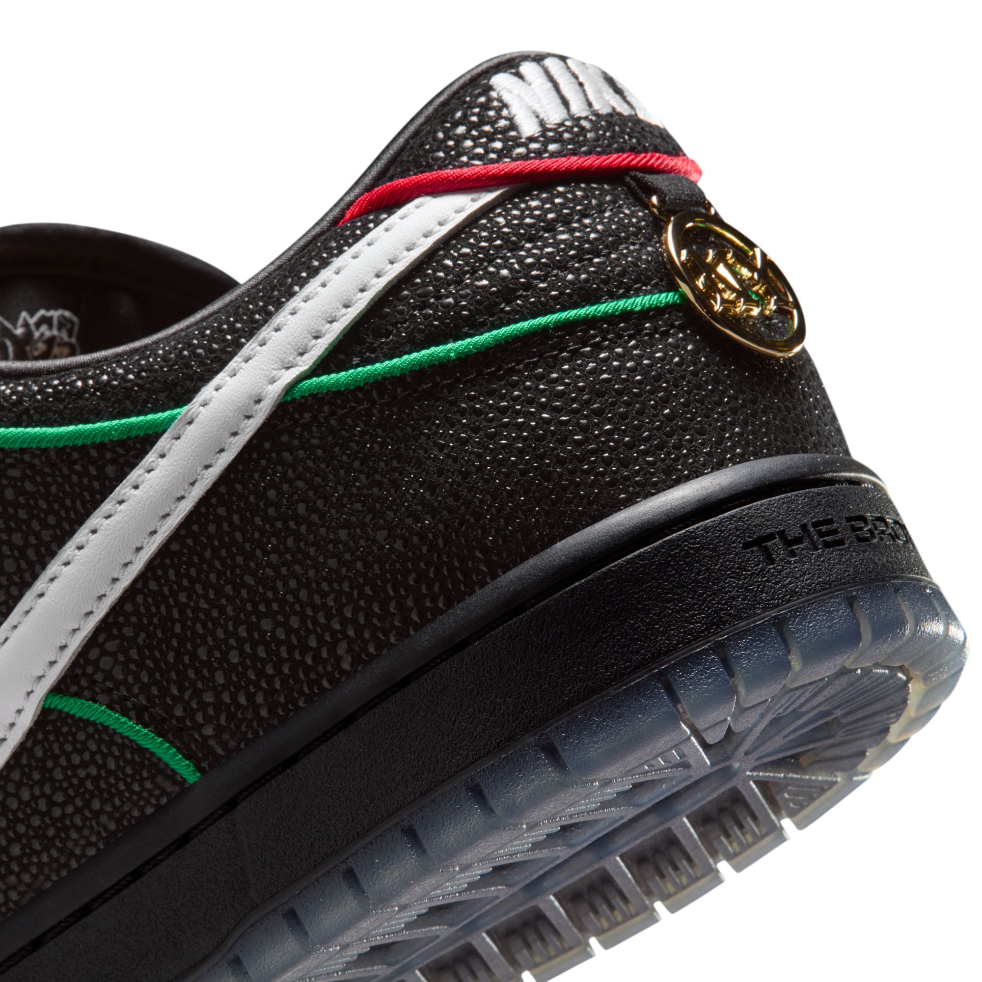 SiiiCK | Bronx Girls Skate x Dunk Low Pro QS | 1/23発売