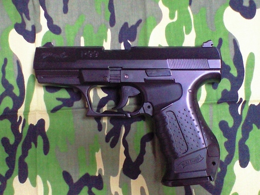 sⅡs ワルサーP99【エアコキ】のレビューでも - 新兵＠さんの日記