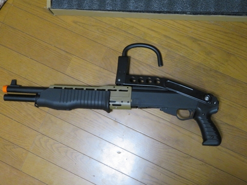 SPAS-12 ナーフ アームレストフォールディングストック付き SPAS-12