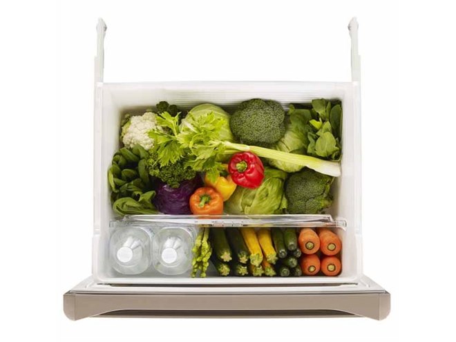 日立、あら熱を取る「サッと急冷却」採用の冷蔵庫「真空チルド XG