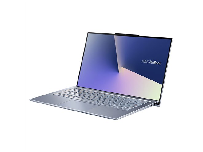 ASUS、画面占有率95％でCore i7搭載を搭載した13.9型モバイルノートPC
