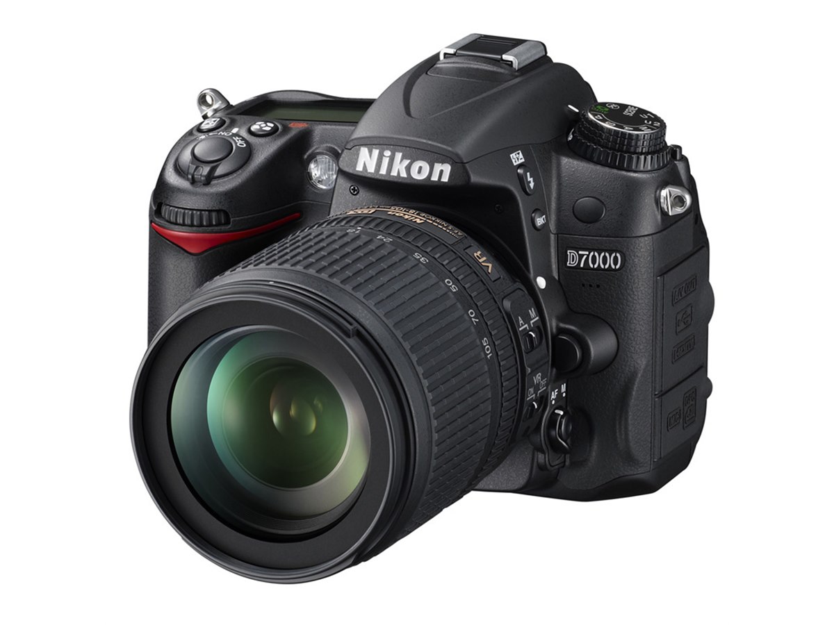 ニコン、D7000で10,000円キャッシュバック - 価格.com