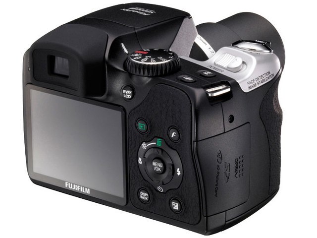 FinePix S8000fdの製品画像 - 価格.com