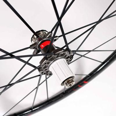 レーシングゼロカーボン DB ディスクブレーキ| フルクラム（FULCRUM