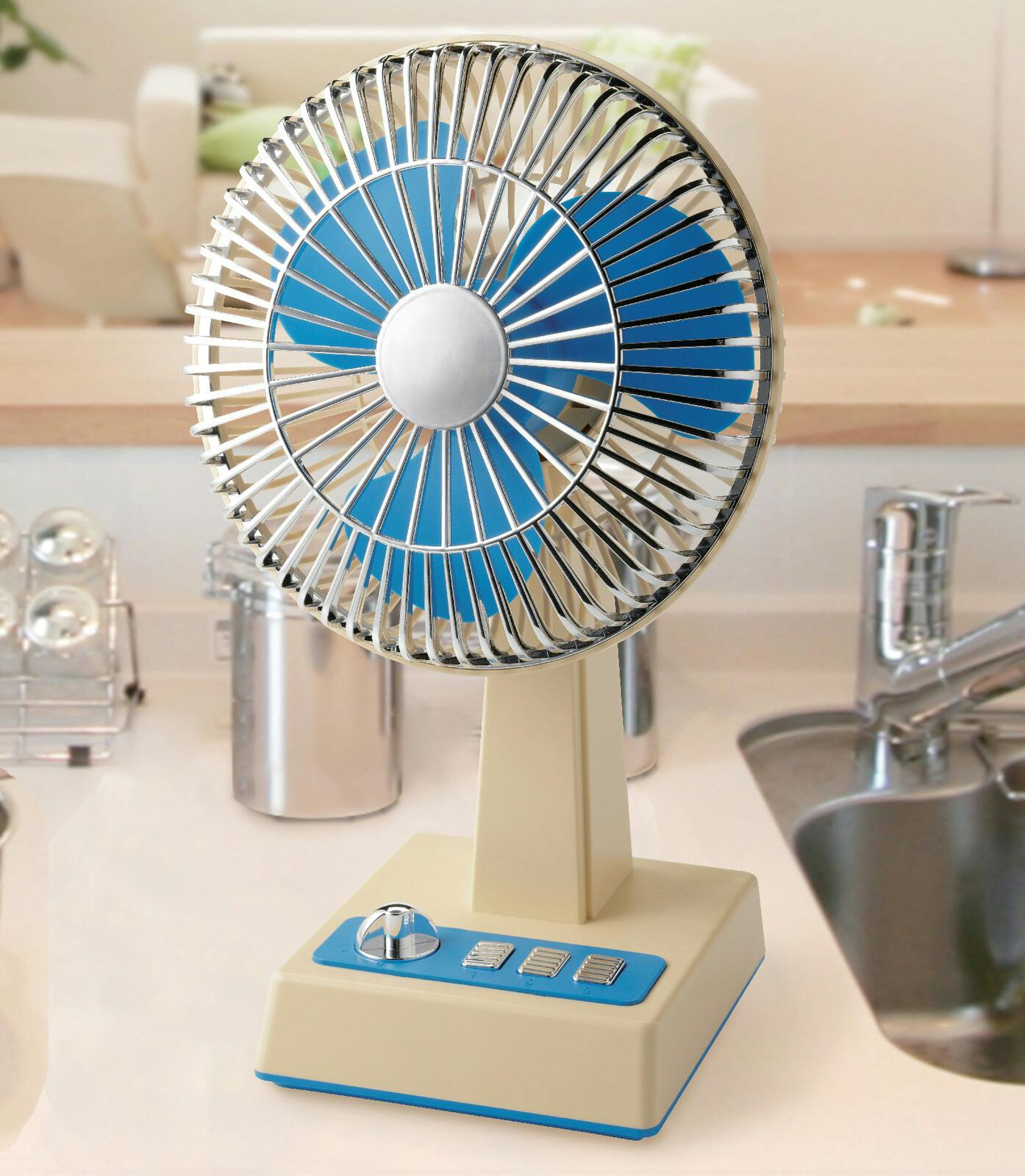 どこでもレトロ扇風機 送料込み ＃flife-4573336402924 | 空調・季節