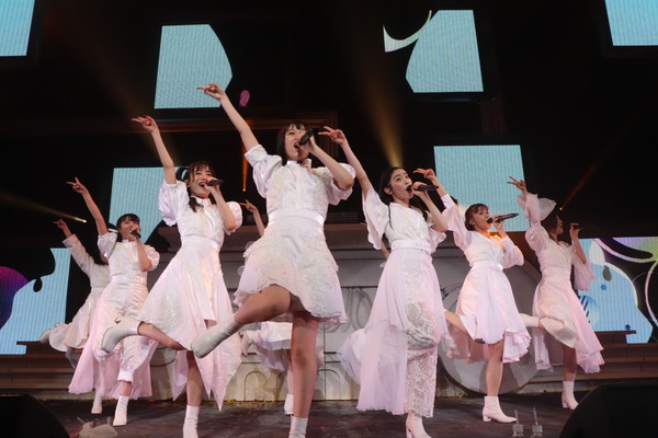 エビ中、新体制初の全国ツアー開始 “この9人そろってツアーを始められ