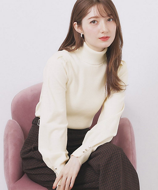 タートルネックタックパフスリーブニット【洗濯機OK