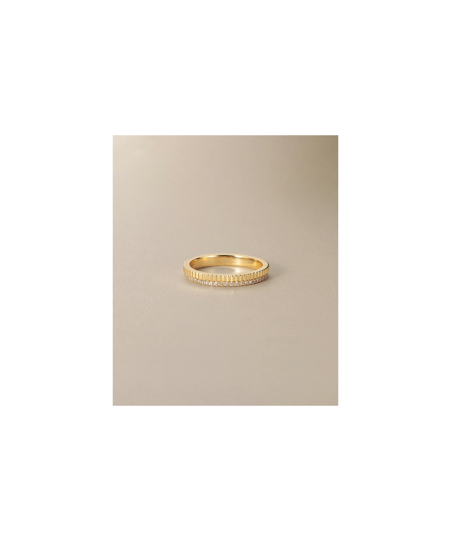 110072002560664104001?$VS_1500$