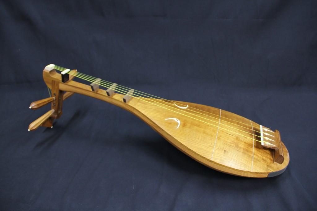 石田琵琶店 | 片桑製薩摩琵琶四弦四柱（分解型）