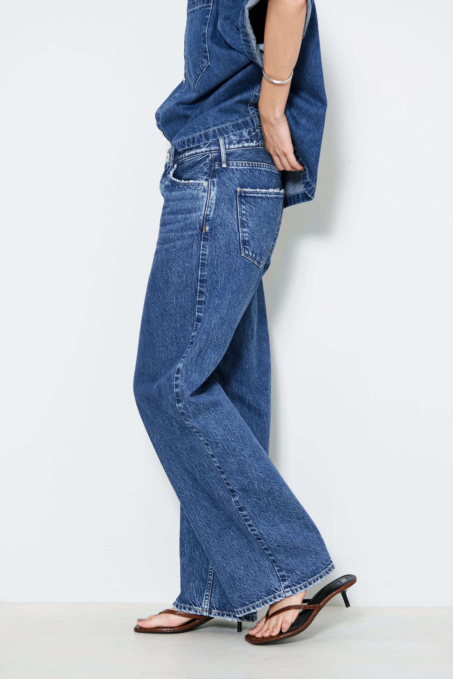 upper hights（アッパーハイツ）｜THE NIECE MID-RISEアイテムの詳細