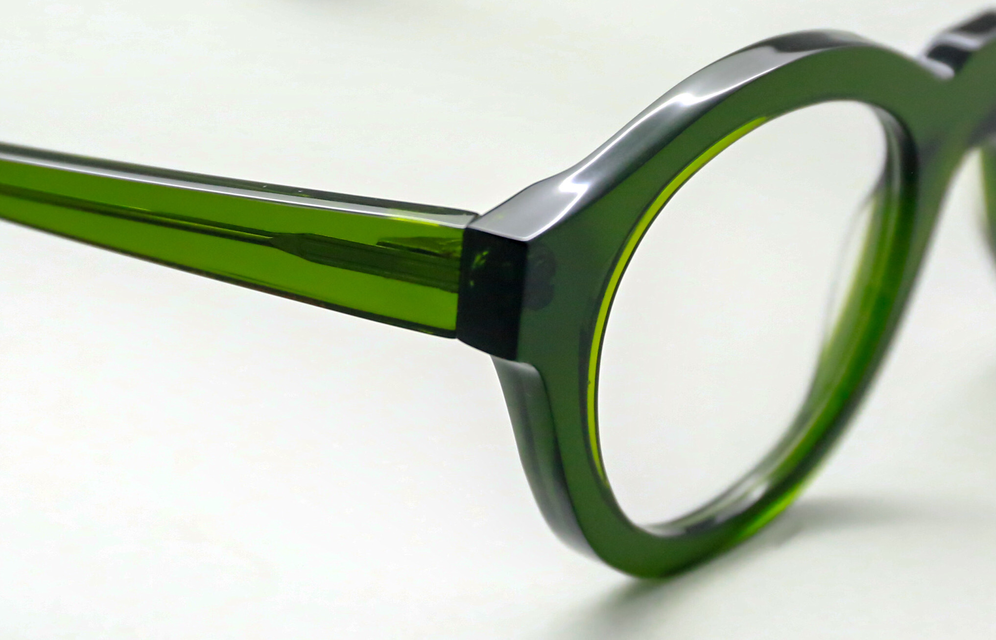 LEVANT 168 col.087Polished Clear Green】 | Jacques Durand Japan