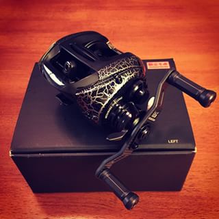 IS63L Crack Purple Illusion (Limited Edition) - JDM Fishing