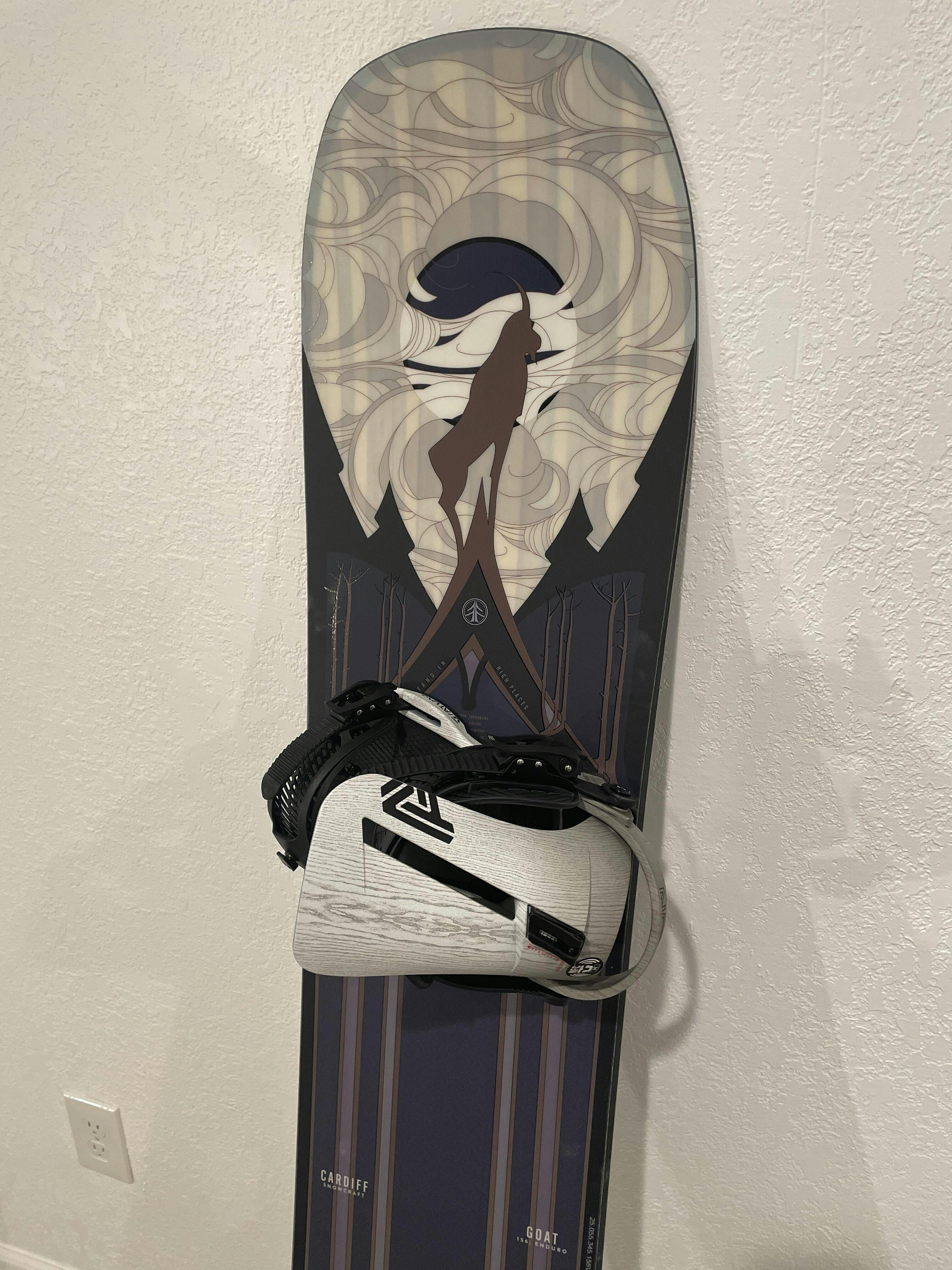 Goat Enduro Snowboard: All-Mountain Shredding – CARDIFF SNOWcraft