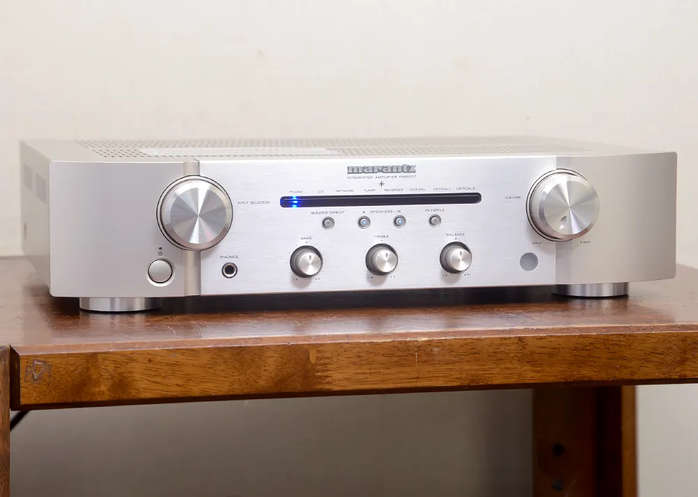Marantz PM6007 プリメインアンプ