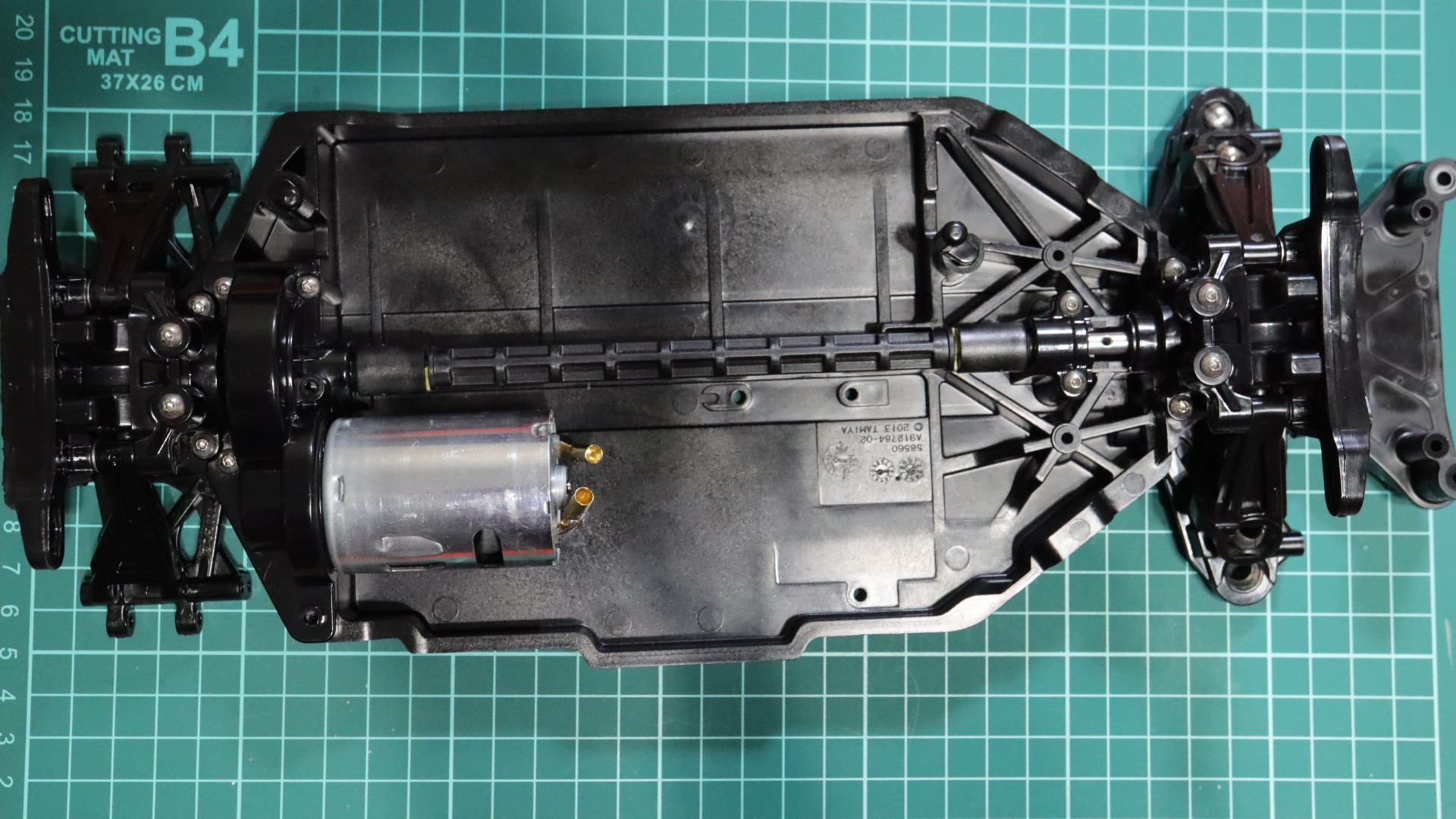 TT-02,初心者,組み立て,大事な事,組み立て方,参考,タミヤ,基本,レース