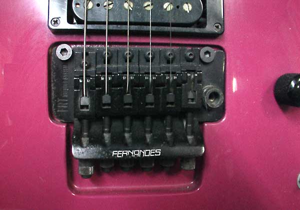 フェルナンデス FRT付きピンク