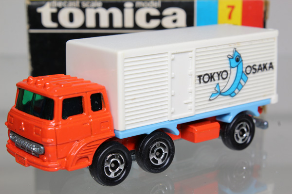 ミニカーショップ ケンボックス トミカ 黒箱☆7☆三菱ふそうパネルバン