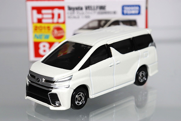 ミニカーショップ ケンボックス トミカ 赤箱☆84☆トヨタヴェル